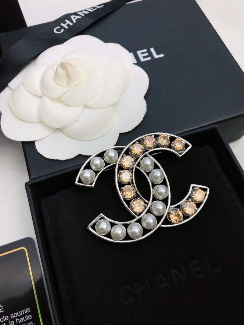 Chanel Brooches Sophisticated 231513
