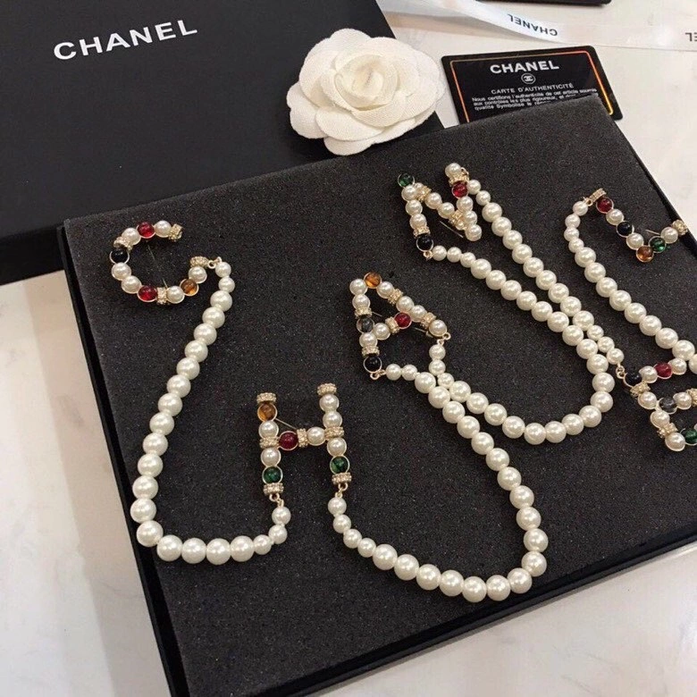 Chanel Brooches Popular 231388