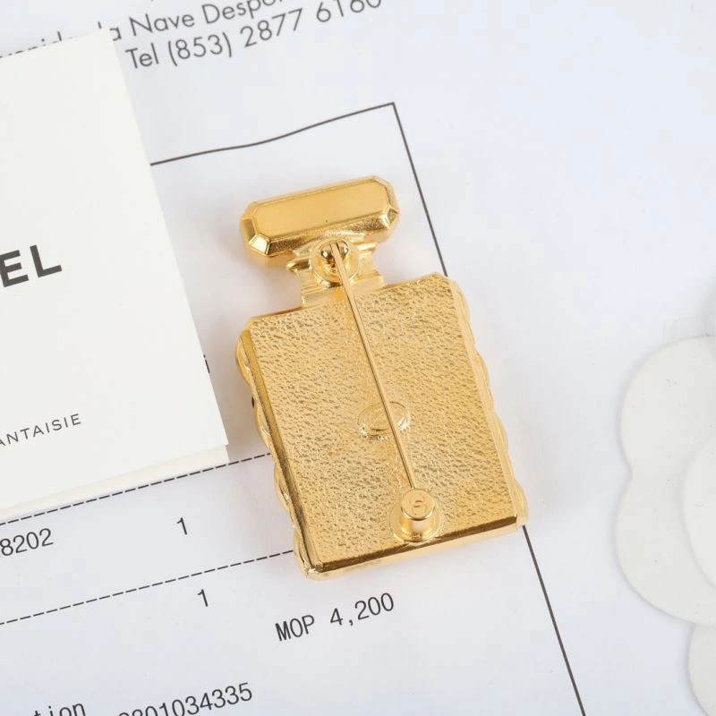 Original Chanel Brooches 231422