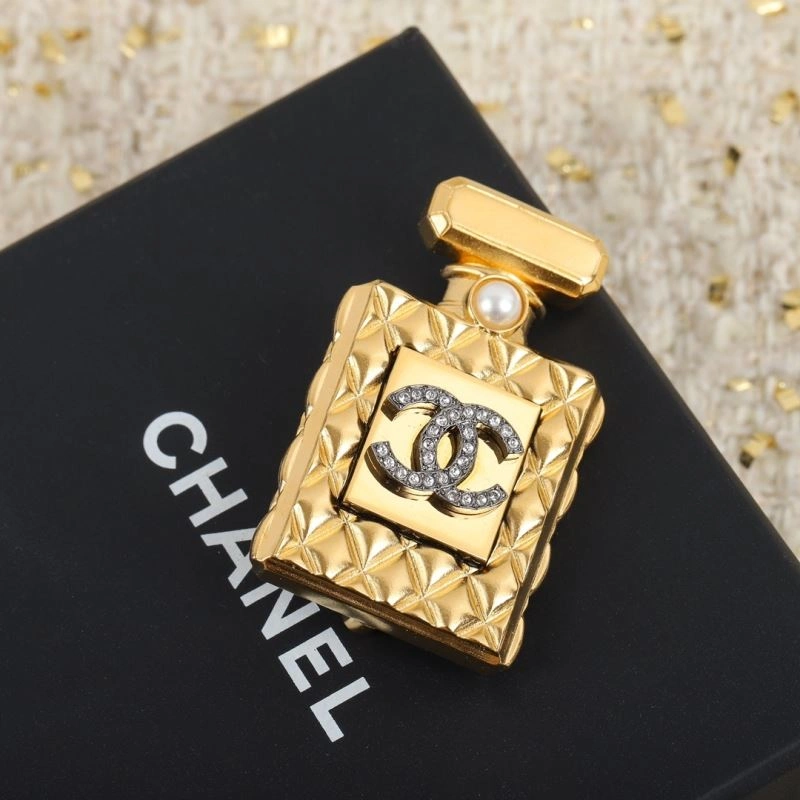 Original Chanel Brooches 231422