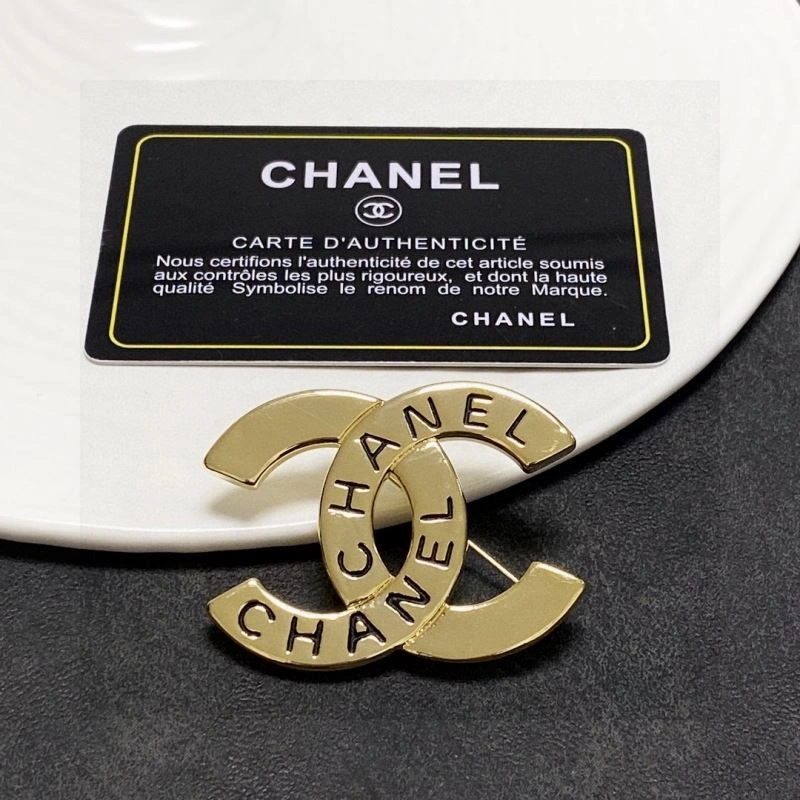 Chanel Brooches Functional 231356