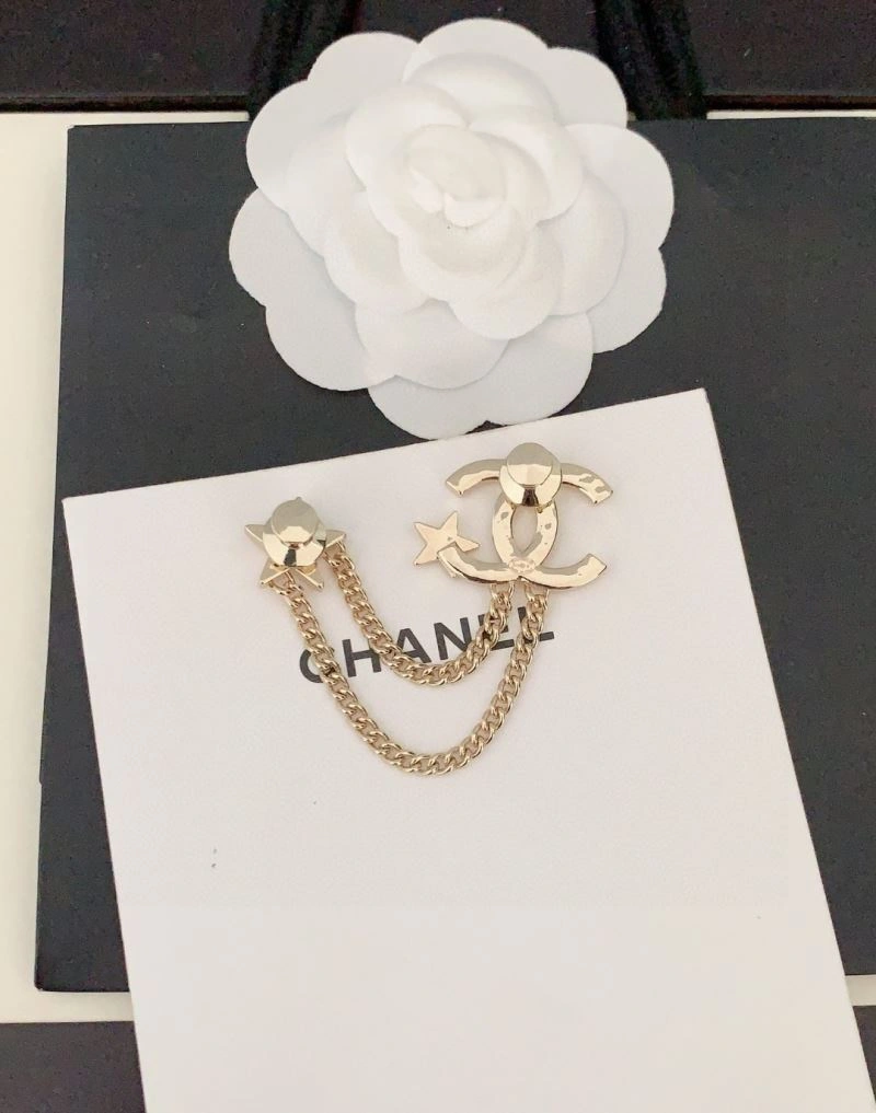 Flexible Chanel Brooches 231376
