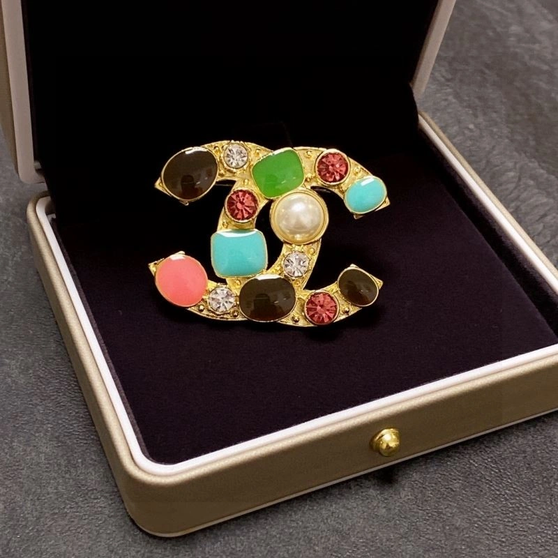 Chanel Brooches Neat 231386