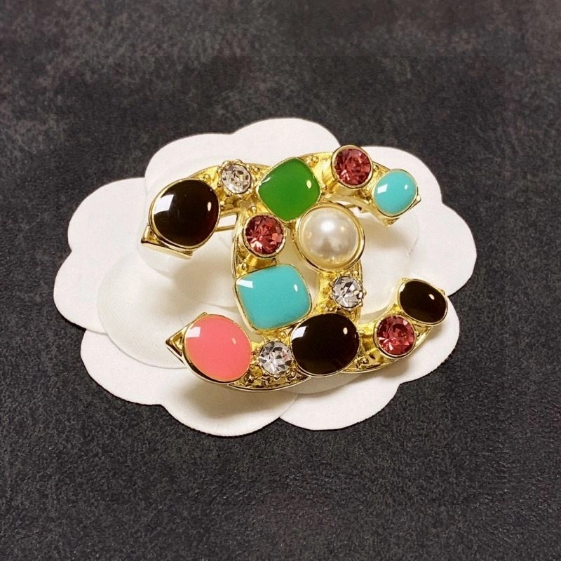 Chanel Brooches Neat 231386