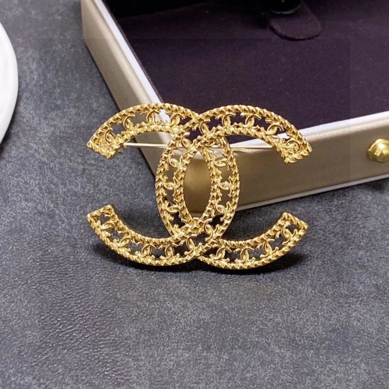 FastDry Chanel Brooches 231363