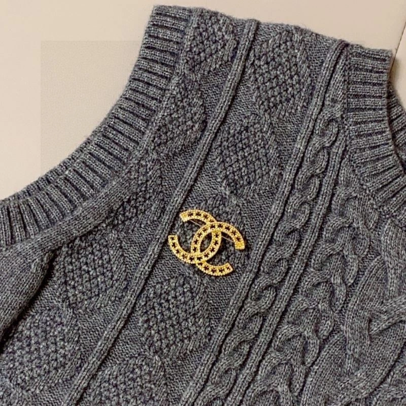 FastDry Chanel Brooches 231363