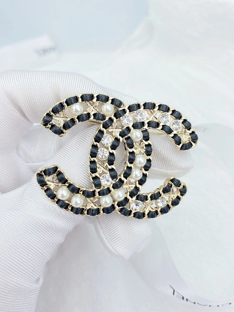 Chanel Brooches Durable 231371