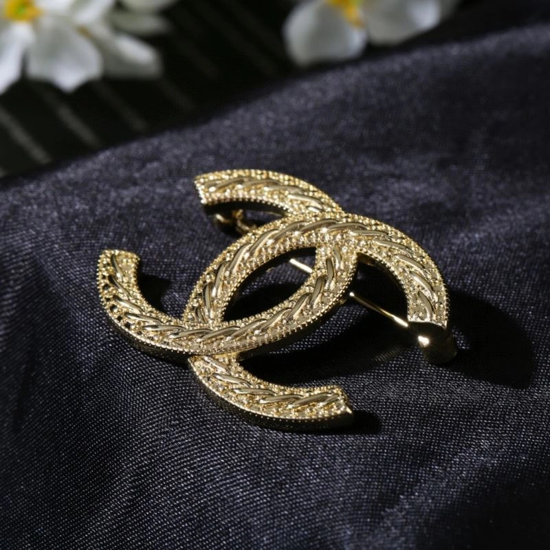 Chanel Brooches Attractive 218856