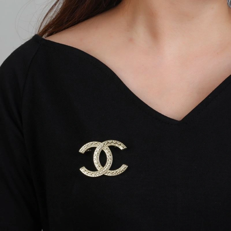Chanel Brooches Attractive 218856