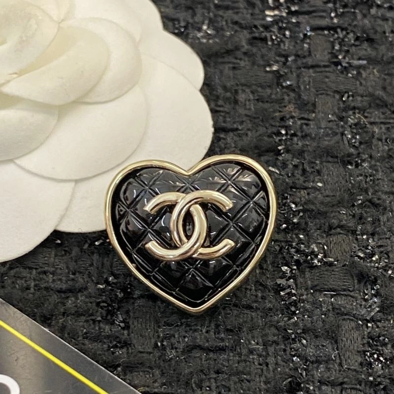 Chanel Brooches Practical 230948