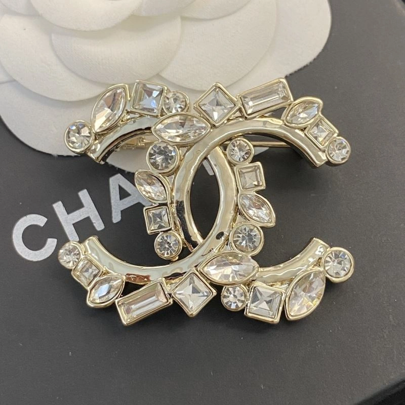 Chanel Brooches Soft 230831