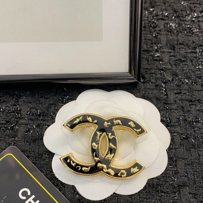 FastDry Chanel Brooches 230847