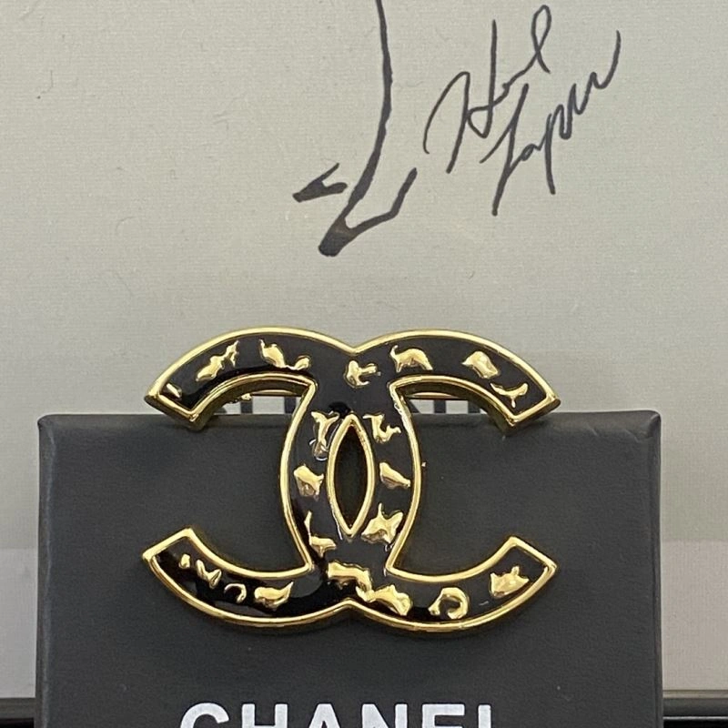 FastDry Chanel Brooches 230847