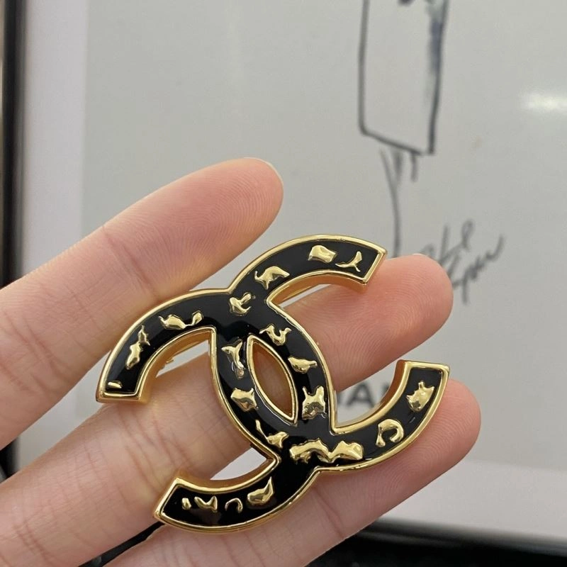 FastDry Chanel Brooches 230847