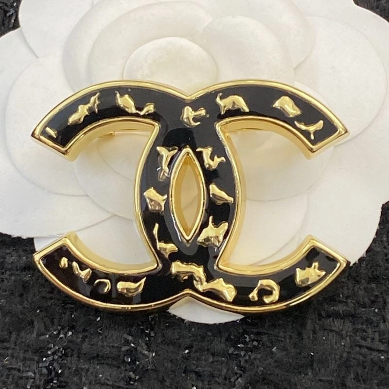 FastDry Chanel Brooches 230847