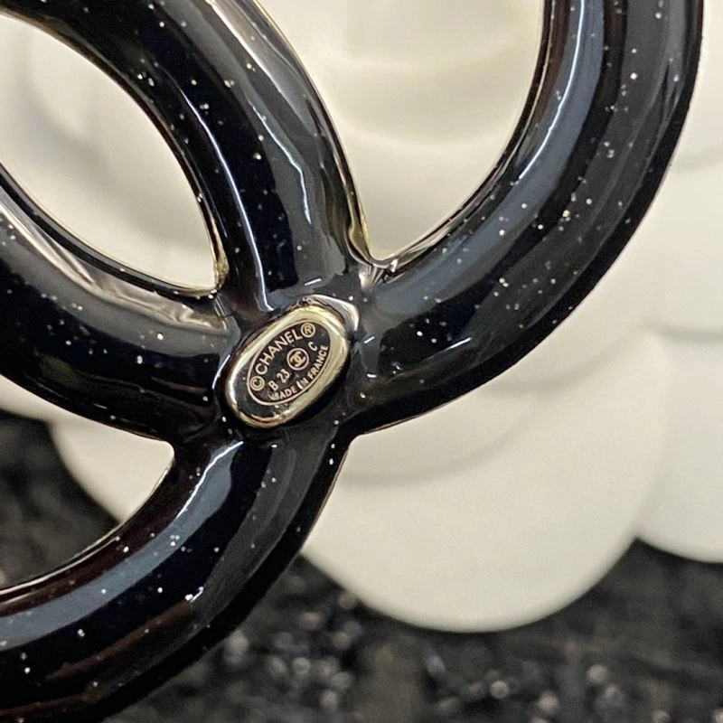 TimelessDesign Chanel Brooches 230884