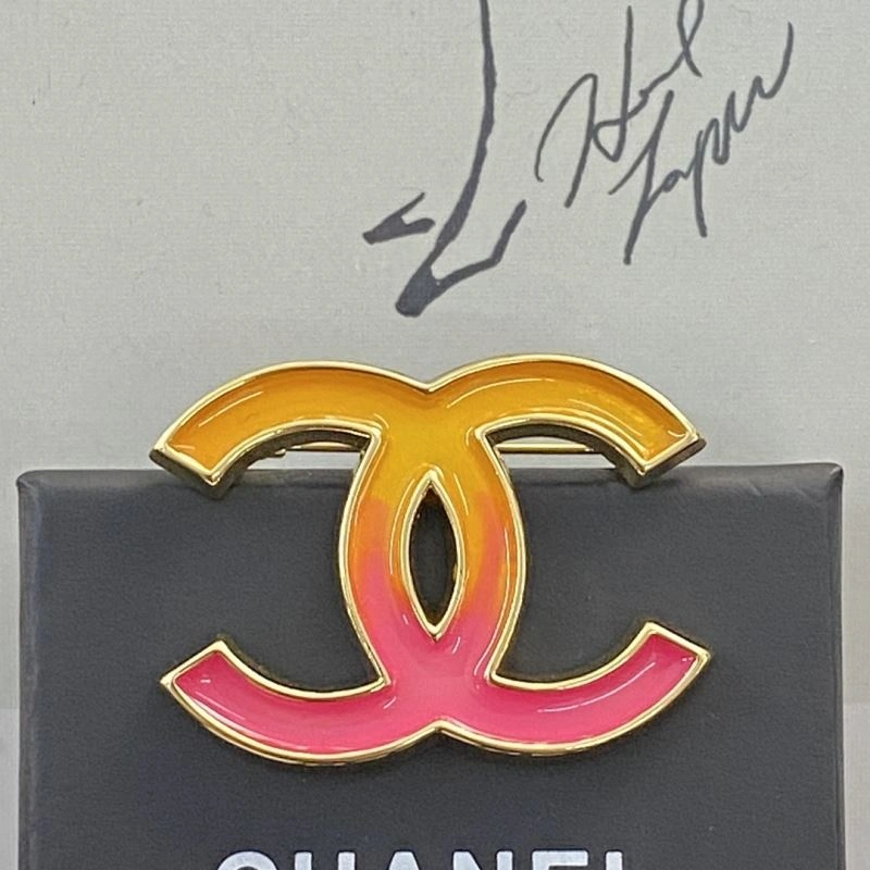 Chanel Brooches Attractive 230872