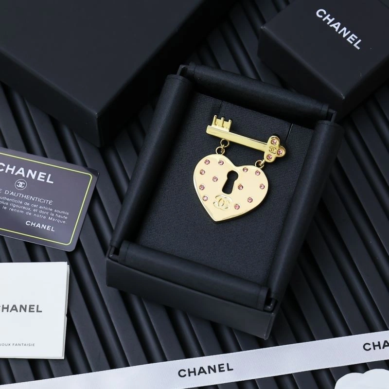 Chanel Brooches Refined 230803