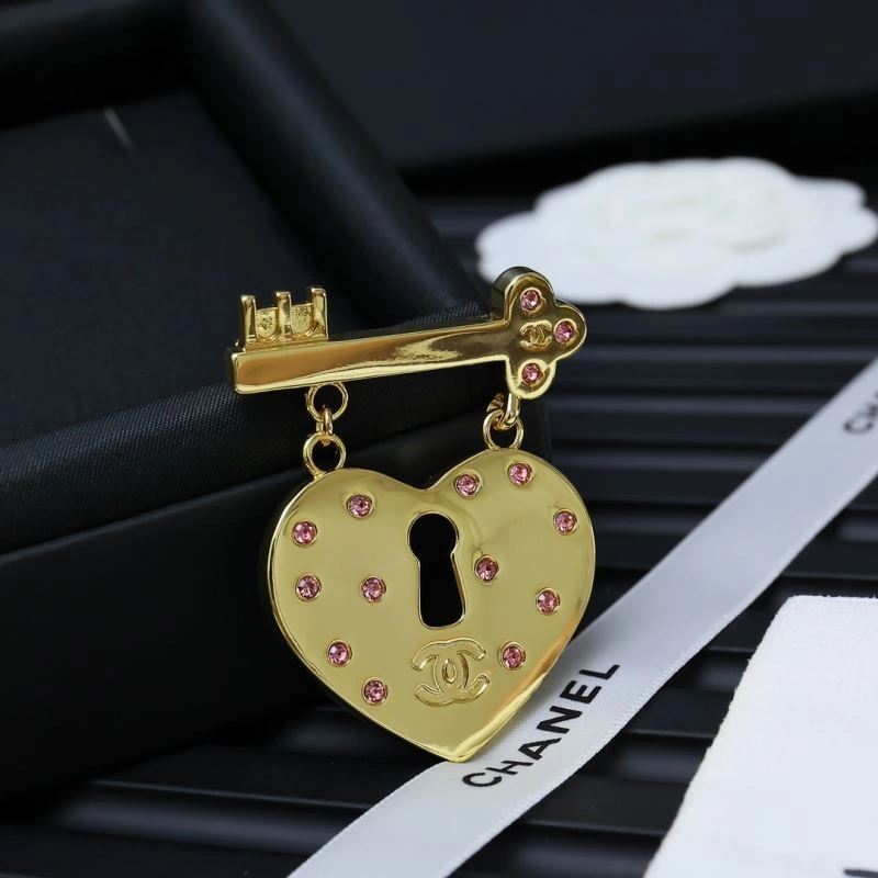 Chanel Brooches Refined 230803