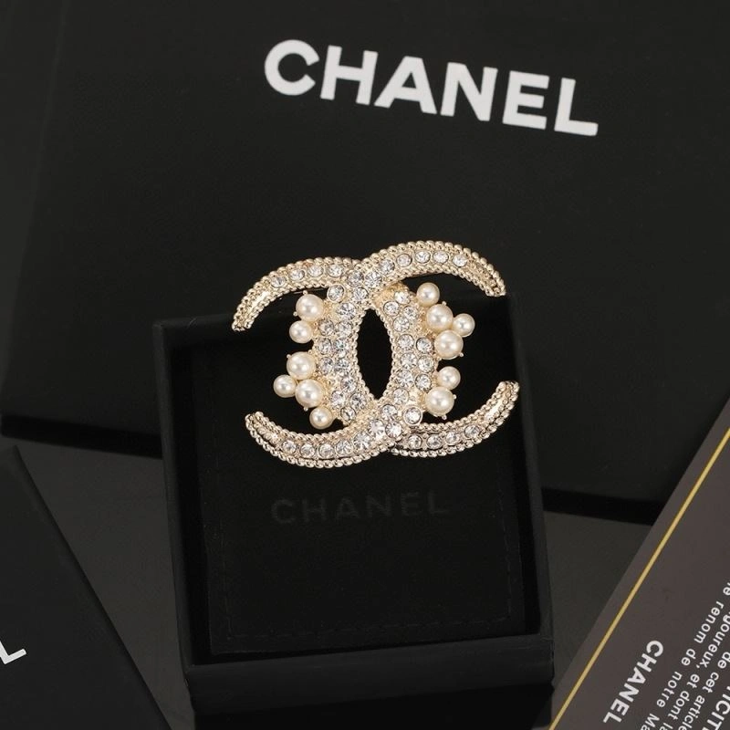Chanel Brooches Stylish 230796