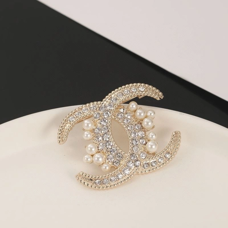 Chanel Brooches Stylish 230796