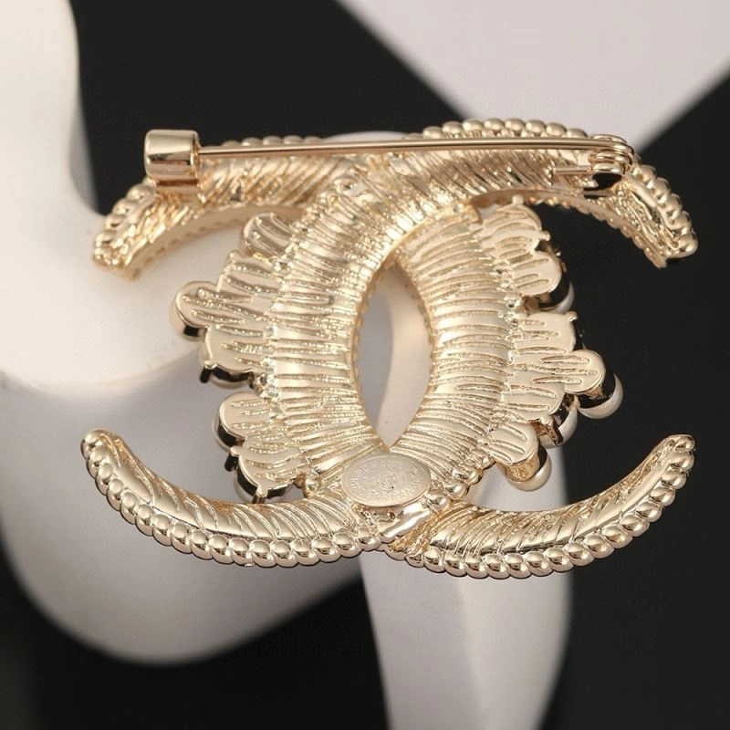 Chanel Brooches Stylish 230796