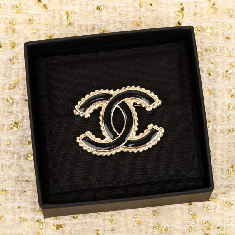 Reliable Chanel Brooches 230792