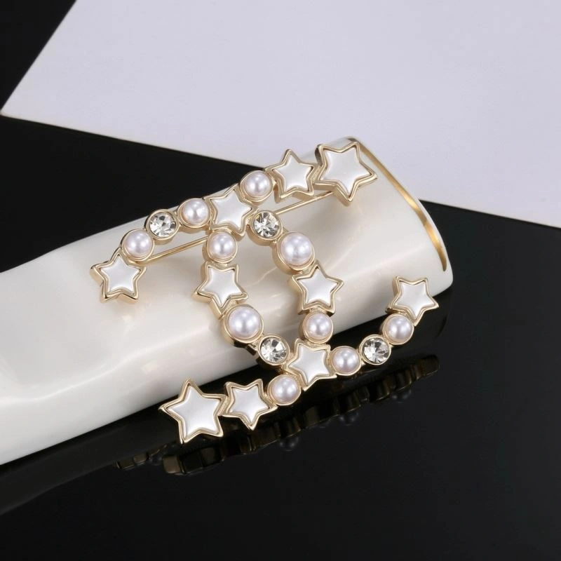 Chanel Brooches Unisex 230829