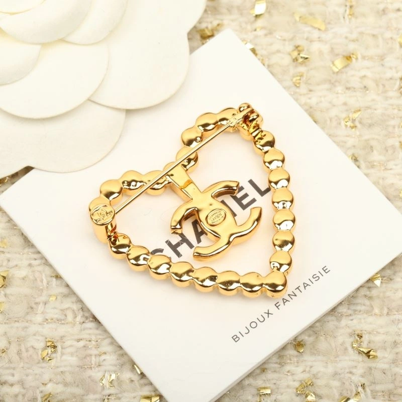 Chanel Brooches Neat 230807