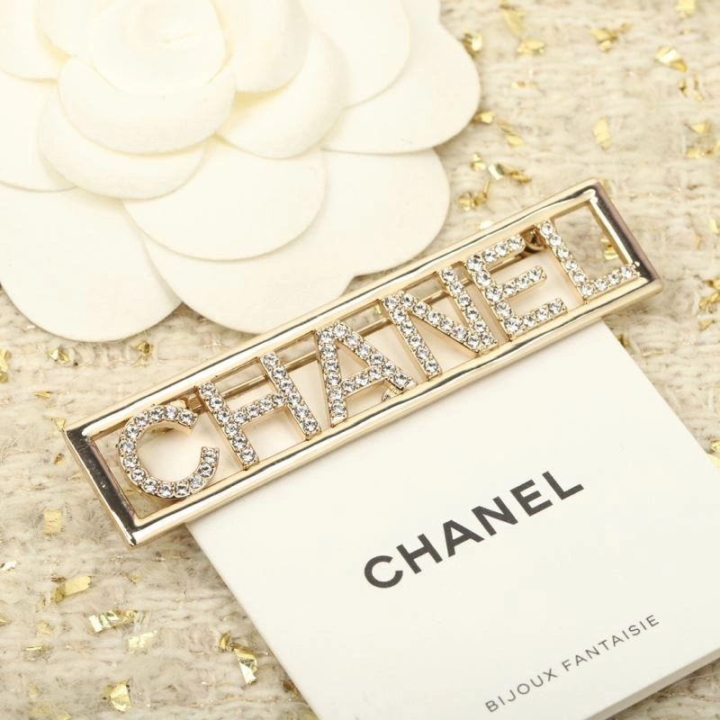 Chanel Brooches FreshLook 230843