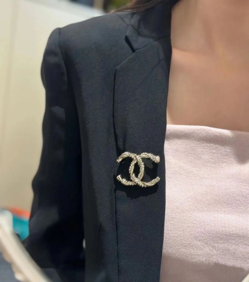 Chanel Brooches Upgraded 230780