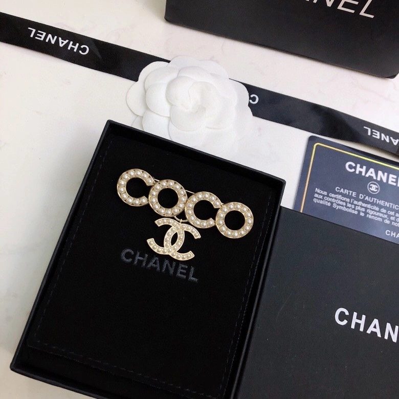 UrbanStyle Chanel Brooches 230781