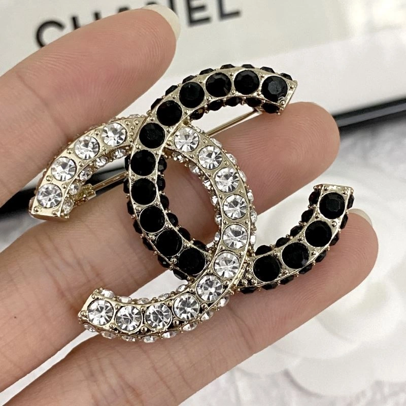 Chanel Brooches Sustainable 230789