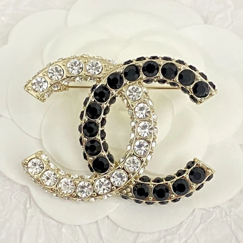 Chanel Brooches Sustainable 230789