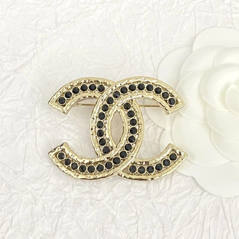 Chanel Brooches Sleek 230784