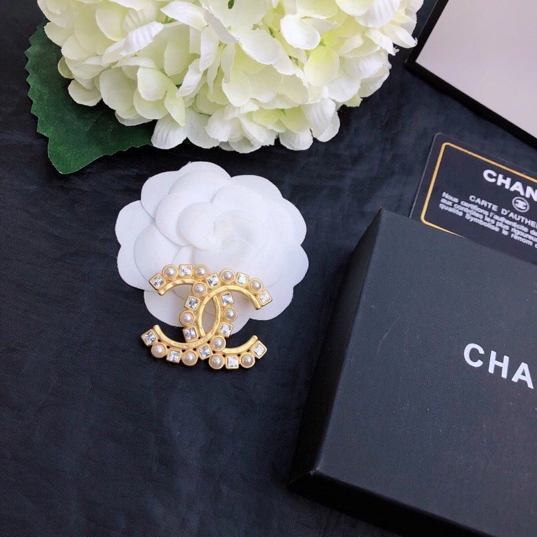 Timeless Chanel Brooches 230828