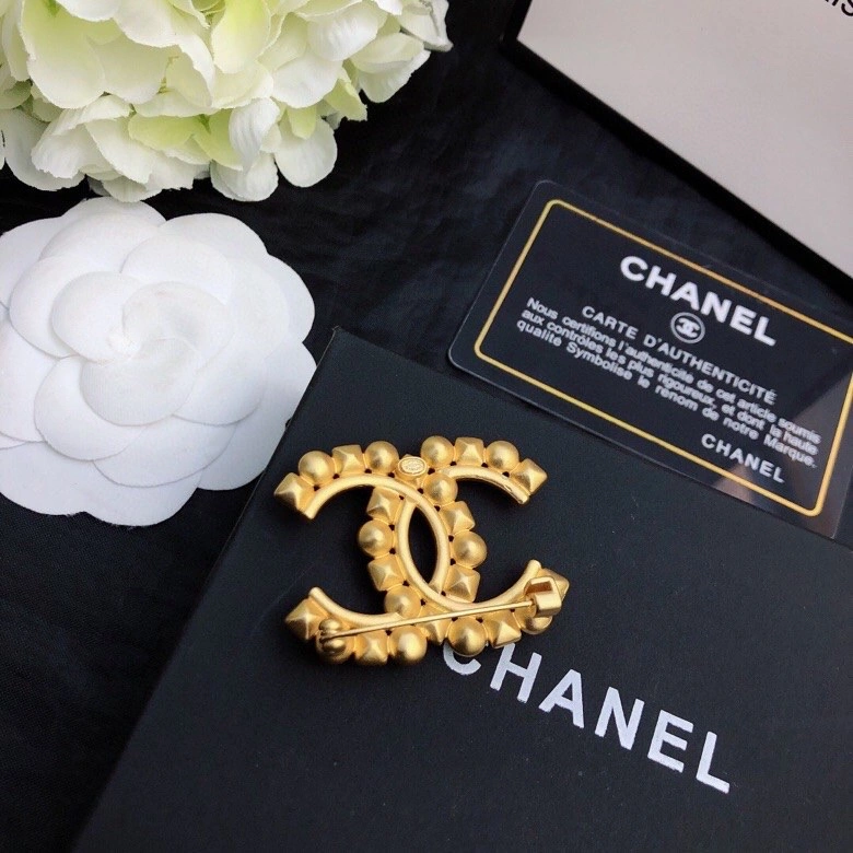 Timeless Chanel Brooches 230828