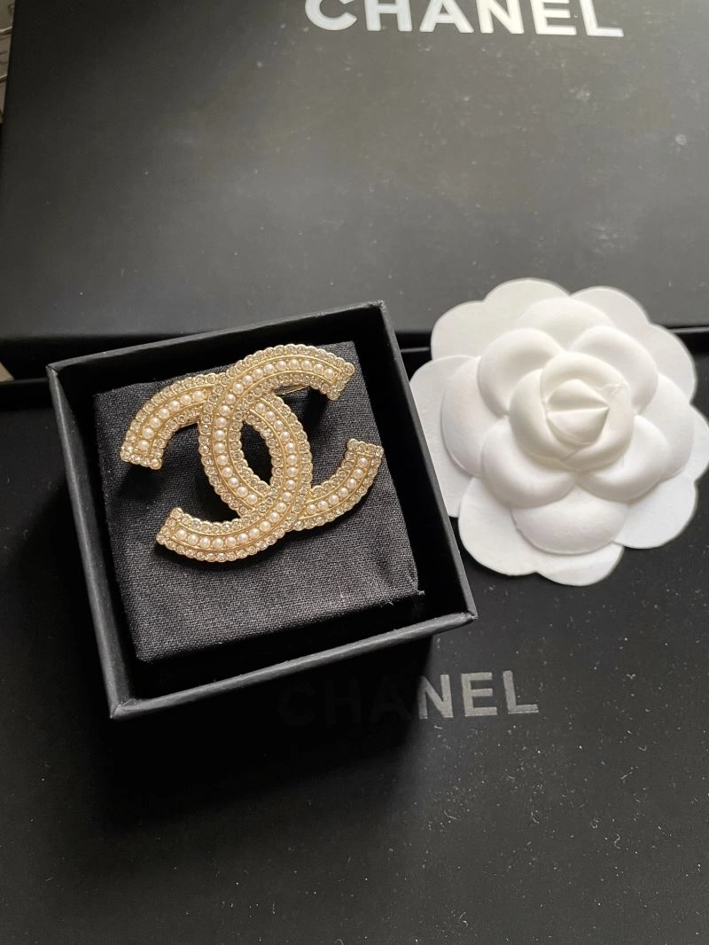 Upgraded Chanel Brooches 230795