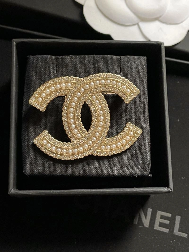 Upgraded Chanel Brooches 230795