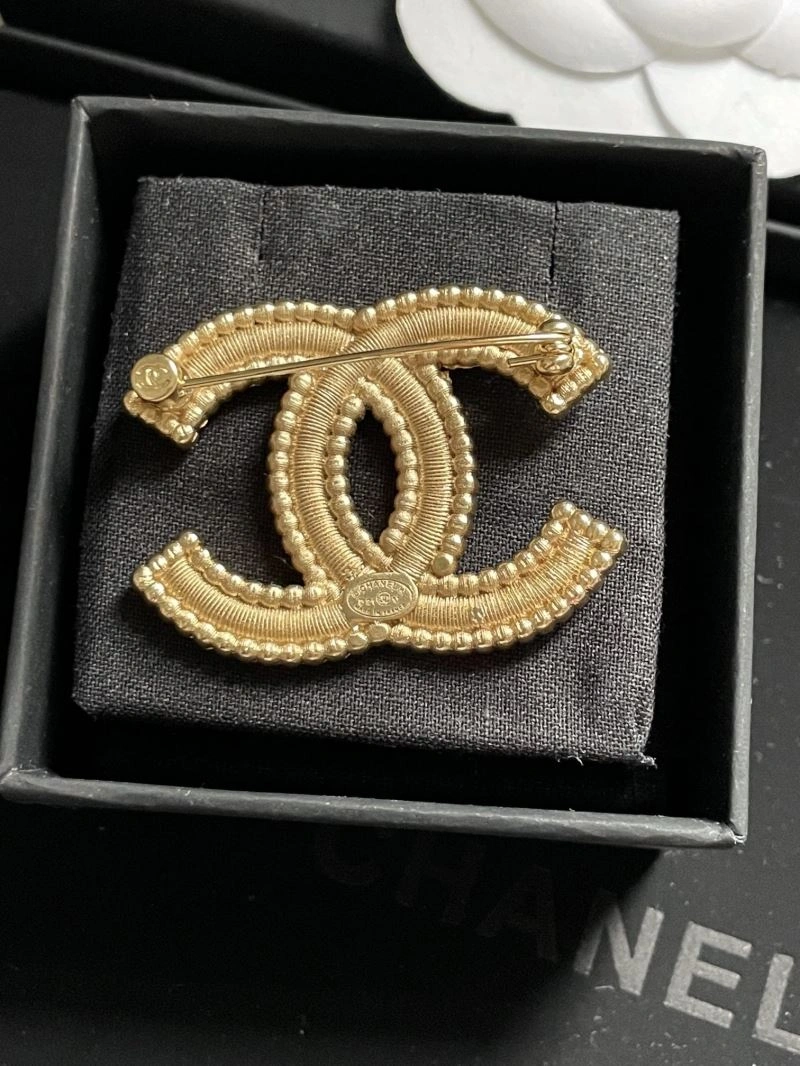 Upgraded Chanel Brooches 230795