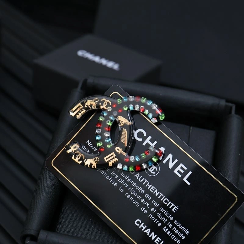 Original Chanel Brooches 230774