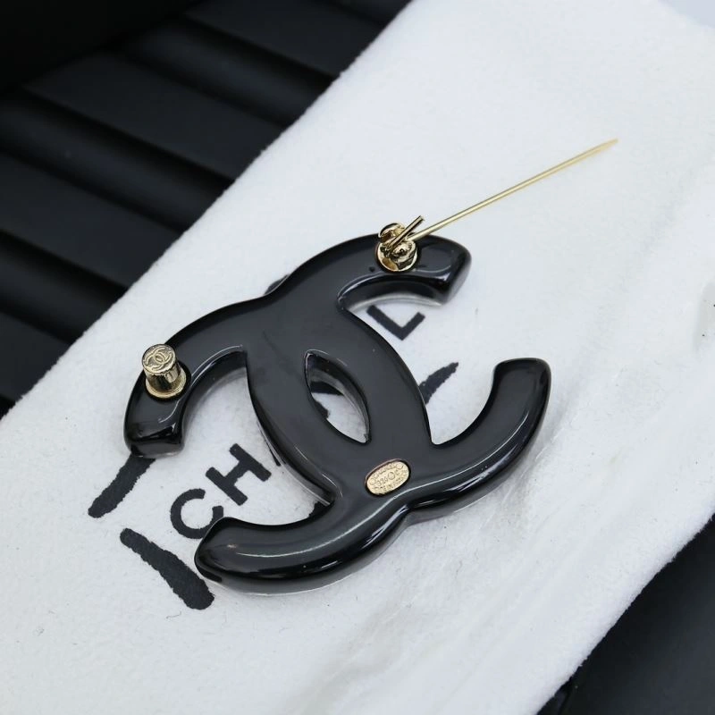 Original Chanel Brooches 230774