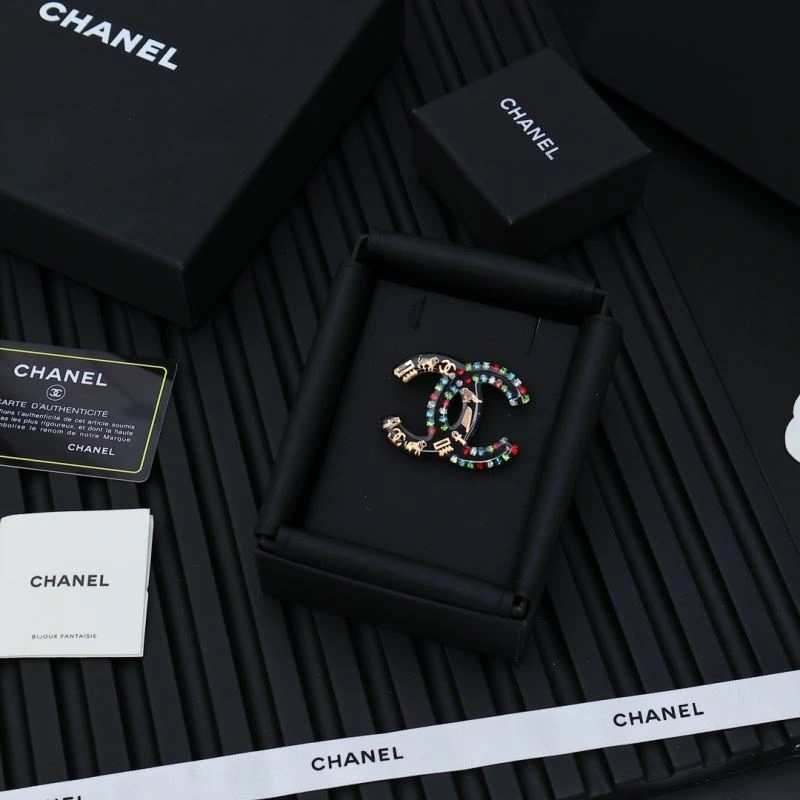 Original Chanel Brooches 230774