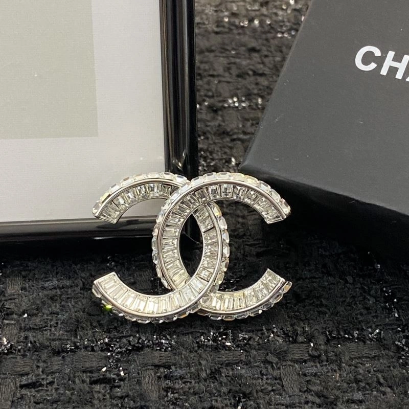 Chanel Brooches Breathable 232372
