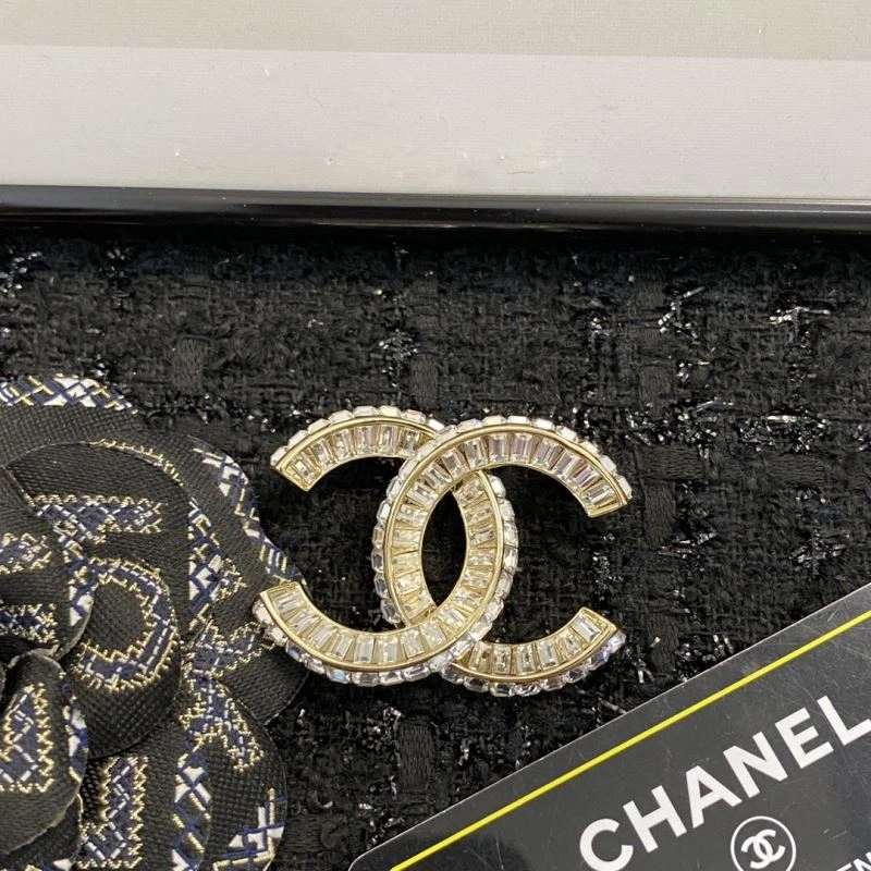 Chanel Brooches Breathable 232372