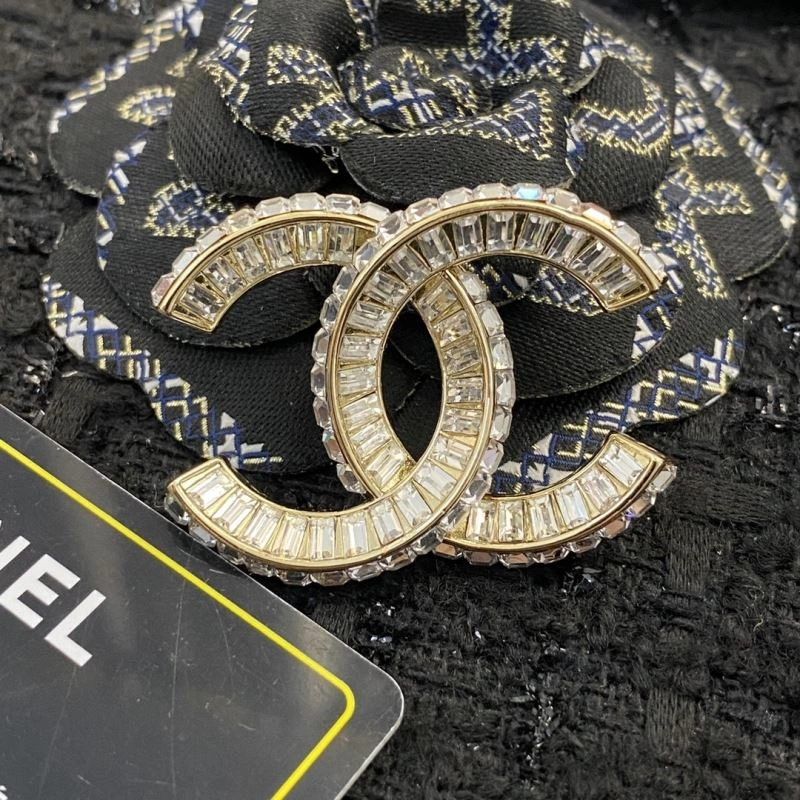 Chanel Brooches Breathable 232372