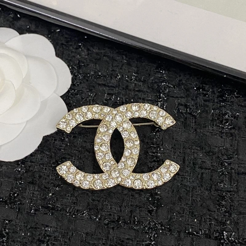 Chanel Brooches Premium 232378