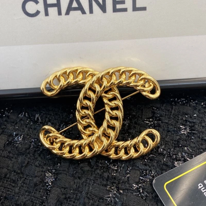 Unisex Chanel Brooches 232481