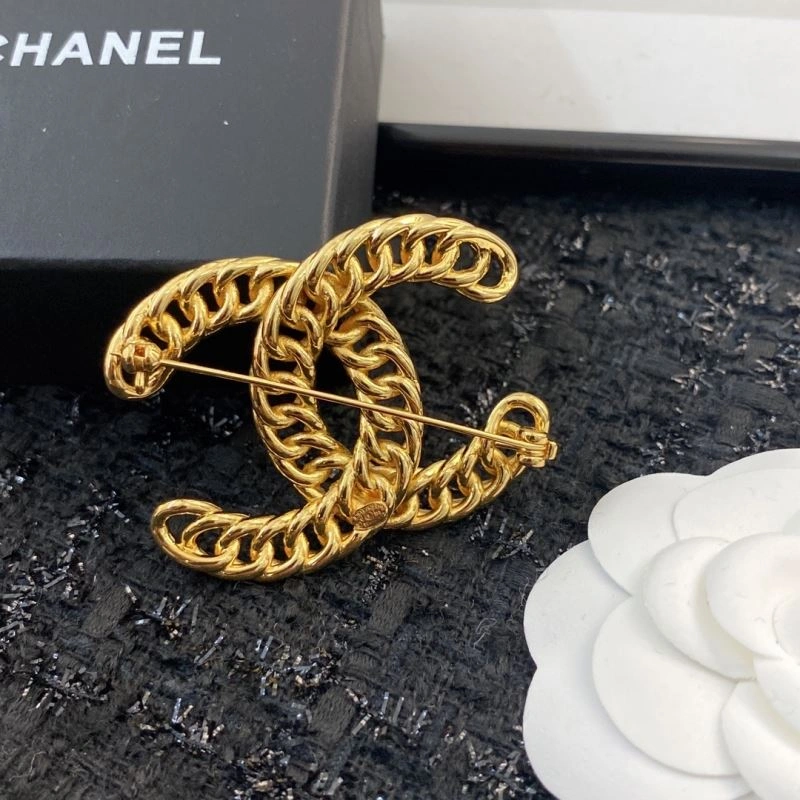 Unisex Chanel Brooches 232481