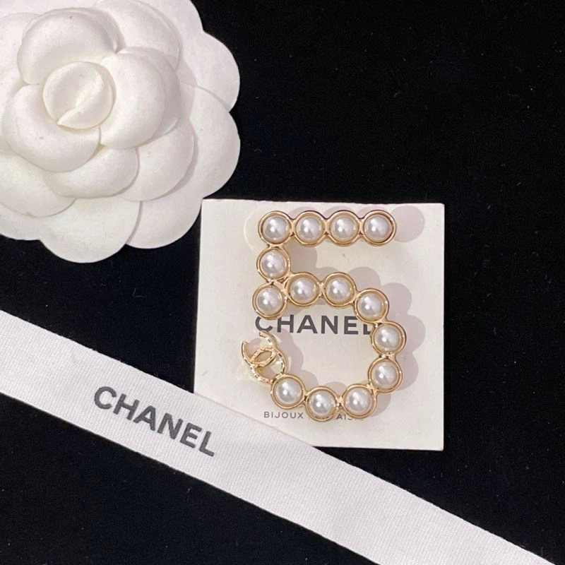 Chanel Brooches Premium 232373